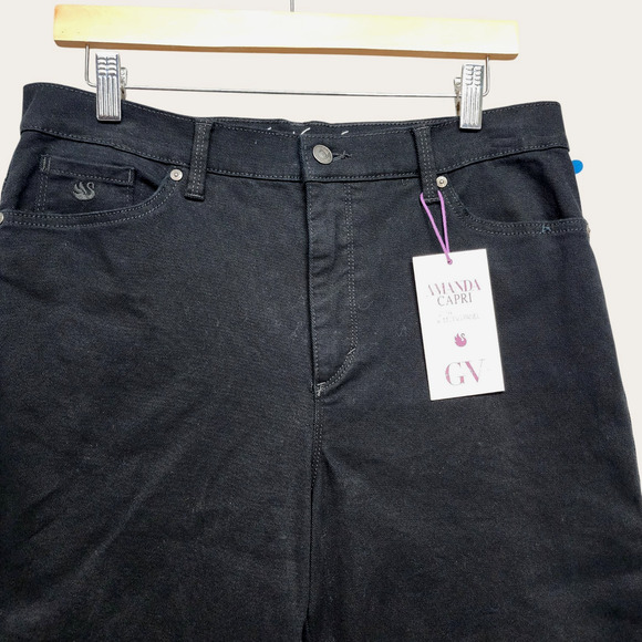 Gloria Vanderbilt Amanda Capri Pants Womens 12P Black NWT Slimming Panel Stretch - Picture 4 of 11